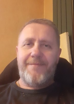 Юрий из Москвы 54 года
