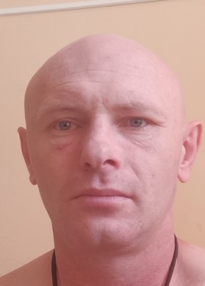 Валерий из Шарыпово 42 года