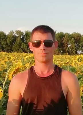 Vladimir, 38, Russia, Novoanninskiy