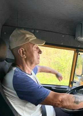 Александр из Степное 66 лет