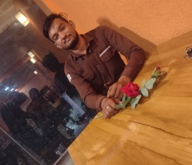Suraj Verma, 22 года, Agra