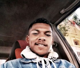 Matthieu, 26, Antananarivo