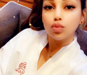 JaniferJackson, 38, Asamankese