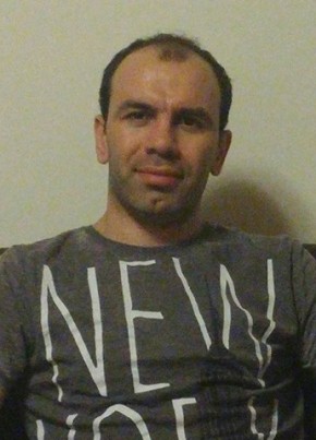 Yasin, 35, Türkiye Cumhuriyeti, Ankara