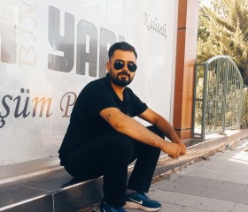 Kadir, 30 лет, İstanbul
