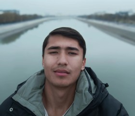 Shahriyor, 19, Urganch