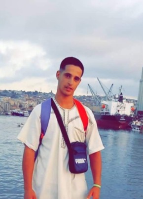 Aziz, 22, People’s Democratic Republic of Algeria, Algiers