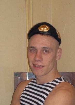Владимир, 26, Россия, Таксимо