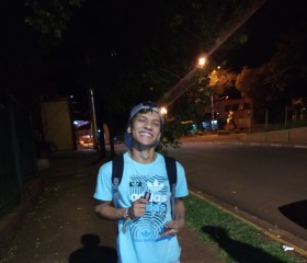 Rodrigo, 22 года, Foz do Iguaçu