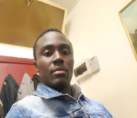Levi, 35, Paarl
