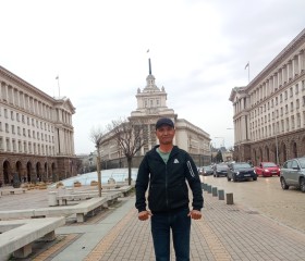 Tolik, 47, Sofia