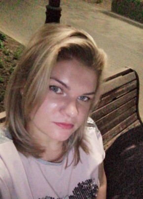Елена, 32, Россия, Ростов-на-Дону