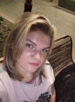 Елена, 30, Батайск, ищу: Парня  от 25  до 40 