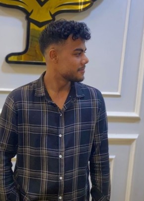 احمد из الزقازيق 23 года