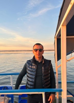 Артур из Великого Новгорода 38 лет