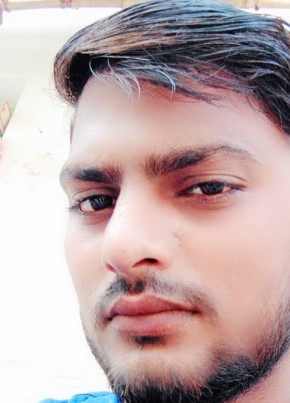 Ajay Ajay, 19, India, Morādābād