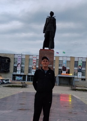 Роман из Москвы 43 года