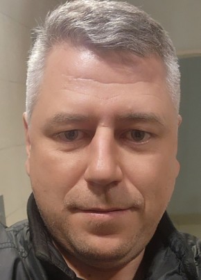 Дмитрий из Москвы 44 года