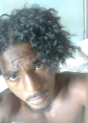 Max, 21, Trinidad and Tobago, Port of Spain