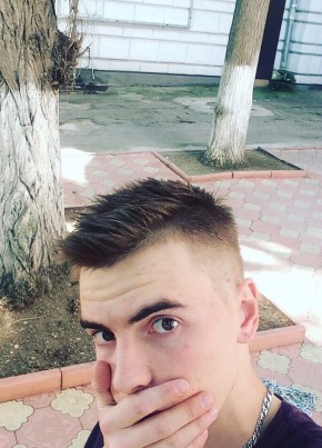 Виктор Иванов, 27, Россия, Симферополь