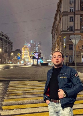 Артур, 24, Россия, Москва