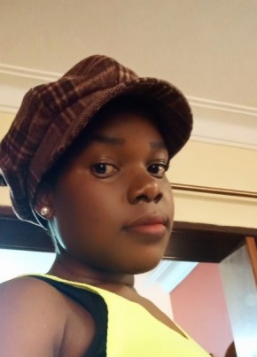 Natasha, 23, Uganda, Kampala