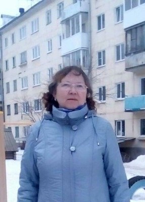 Лидия, 64, Россия, Североуральск