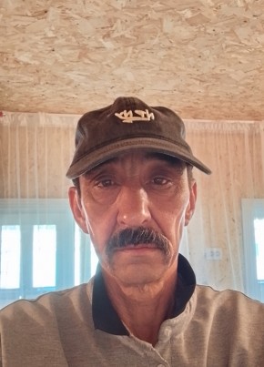 Аслан из Павлодара 58 лет