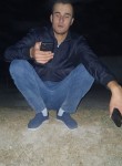 Sasha, 26, Moscow