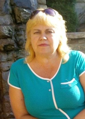 Людмила, 66, Україна, Кременчук