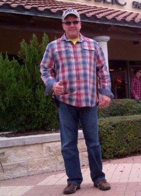 james, 63, United States of America, Universal City (State of California)