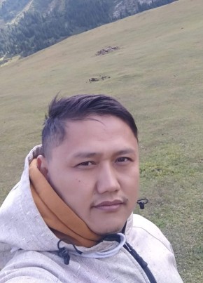 Улик, 35, Кыргыз Республикасы, Бишкек