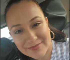 Maya, 43, Concord (State of New Hampshire)
