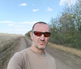 Dmitriy, 44, Ishoj