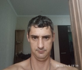 Илья, 37 лет, Керчь
