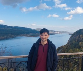 Ivan, 33, Kuragino