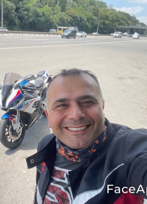 Hasan, 49, Turkey, Istanbul
