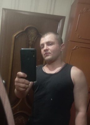Алексей, 32, Россия, Железногорск (Курская обл.)