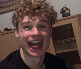 Rodrigez, 25, Svit