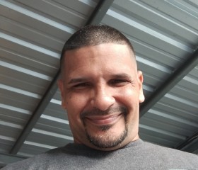 Jorge, 44, Bayamon