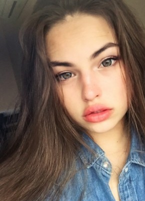 Arina, 26, Russia, Moscow