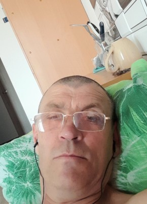 Олег из Рудныя 47 лет