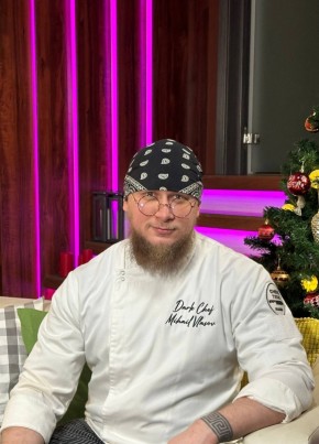 Михаил из Мирного (Якутия) 33 года