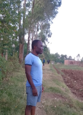 Stephen musungu, 39, Kenya, Mumias