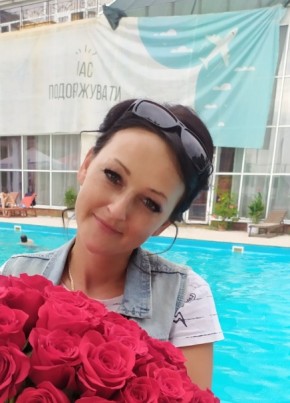 OKSANA, 36, Україна, Київ