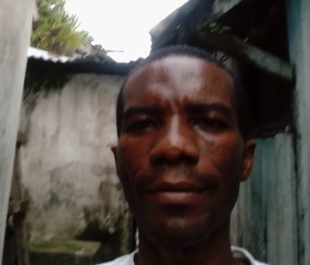 NdongAngoué Jean, 46 лет, Libreville