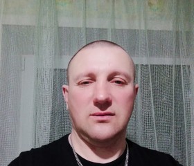 Юрий, 47 лет, Круглае