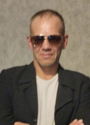 Alex, 43, Россия, Луга