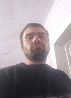 Андрей Инюшин из Львова 29 лет