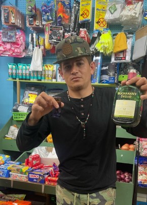 Adrian, 29, United States of America, Newark (State of New Jersey)